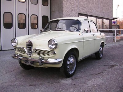 '58 Ti - Giallo Cina.jpg (64.4 KiB) 149618 mal betrachtet Bild von AlfaBB / AlfistiSA